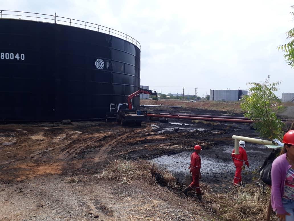 Marine & Industrial Oil Residue Cleaning